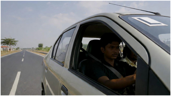 প্রবাসে কর্মসংস্থান বাড়াতে ৬০ হাজার চালককে প্রশিক্ষণ দেবে সরকার